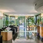 Sporting 4*